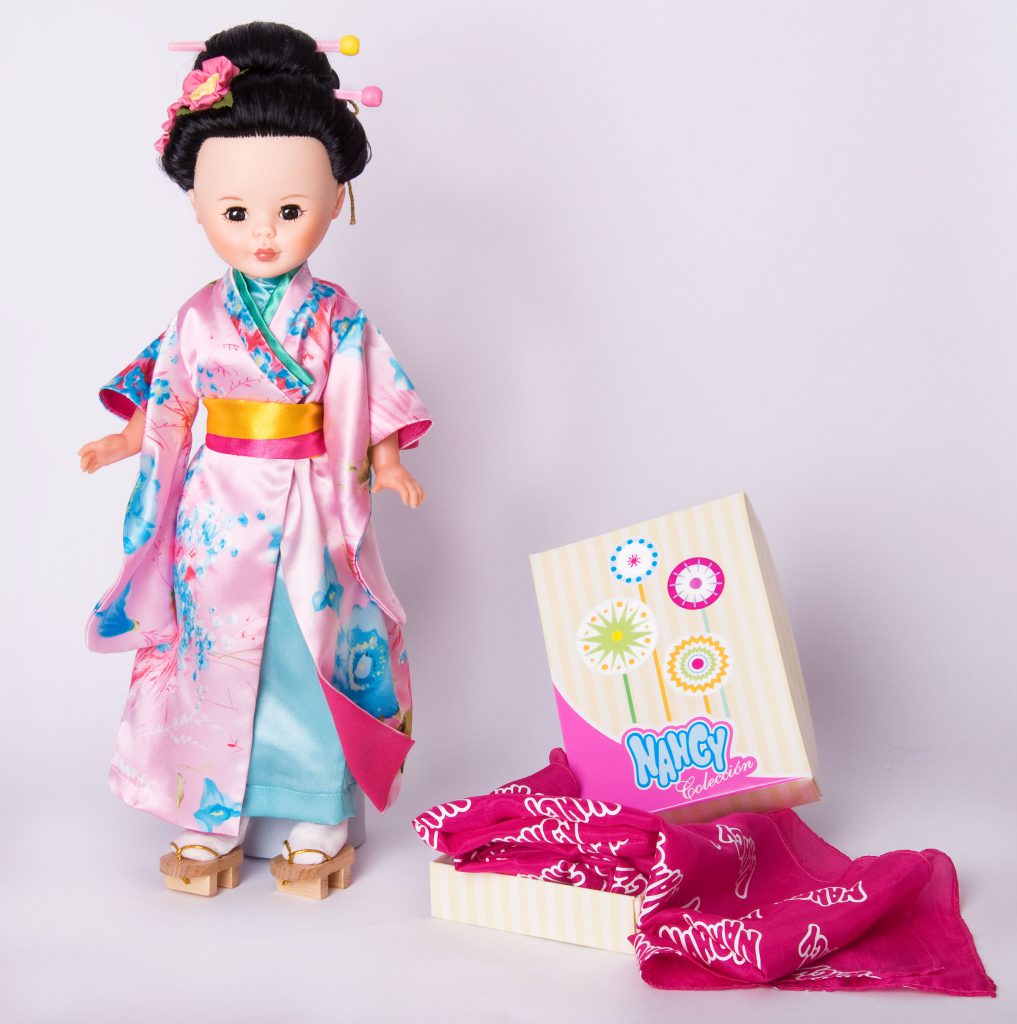Foto muñeca Nancy colección Geisha edición 2010