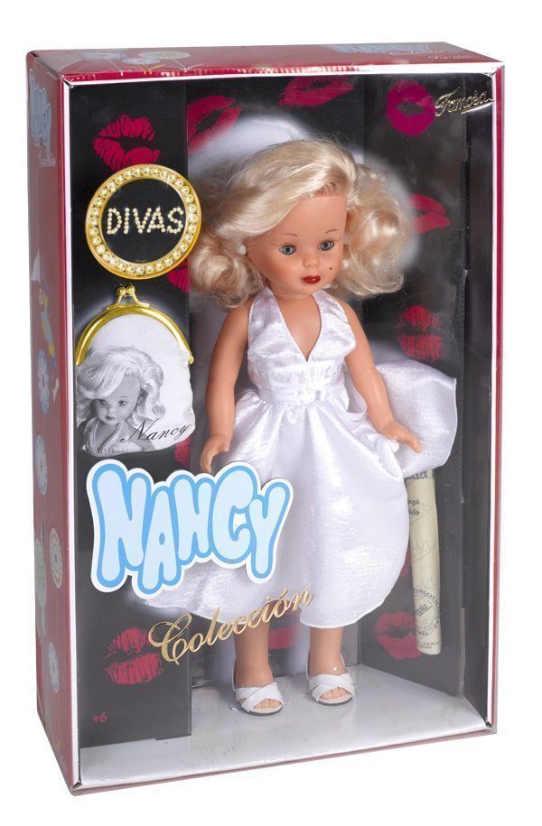 Foto muñeca Nancy Divas edición 2015 en su caja