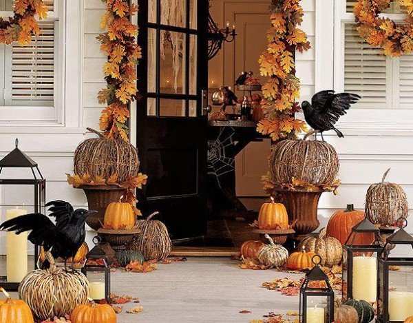 Casa decorada Halloween colores tierra