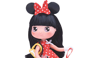 I love Minnie dolls