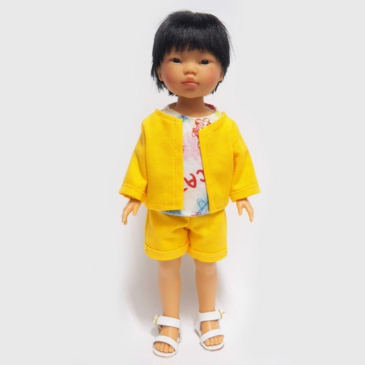 Muñeco Vestida de Azul 28 cm - Los Amigos de Carlota - Kenzo con conjunto amarillo y camiseta estampada