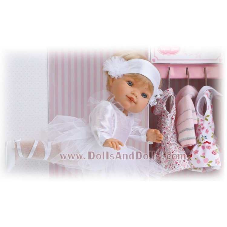 Farita bailarina armario