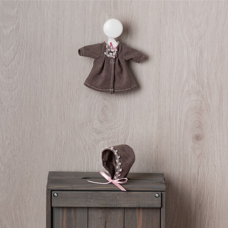 Outfit for Así doll 20 cm - Gray coat for Bomboncín doll