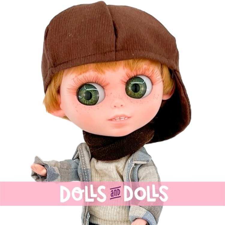 Berjuan doll 32 cm - The Biggers - Boy in plaid jacket with cap