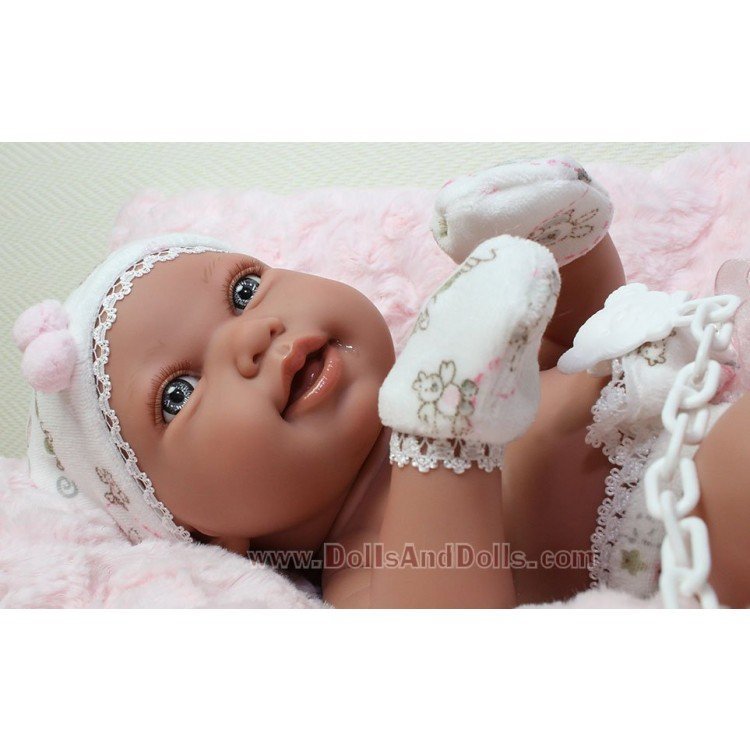 Newborn Pipa pillow girl with pacifier