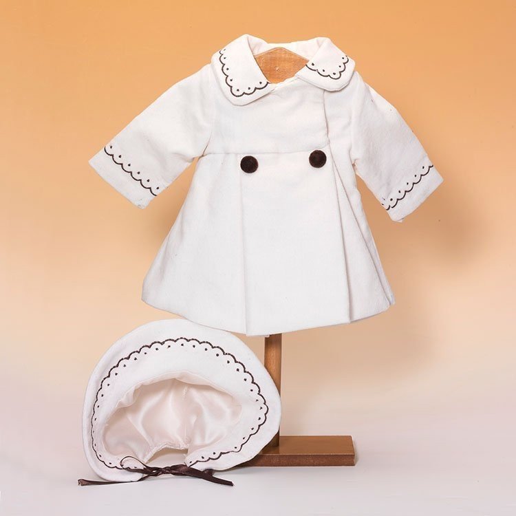 Outfit for Mariquita Pérez doll 50 cm - Beige with coat set