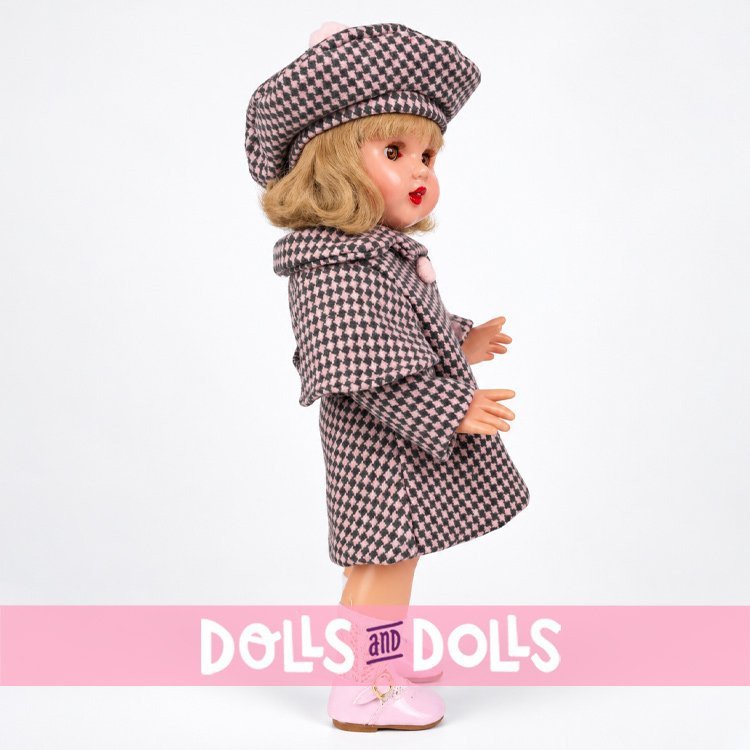 Mariquita Pérez doll 50 cm - Winter plaid coat - Blonde
