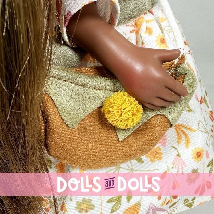 Nines d'Onil doll 23 cm - Little Mia brunette with natural print dress