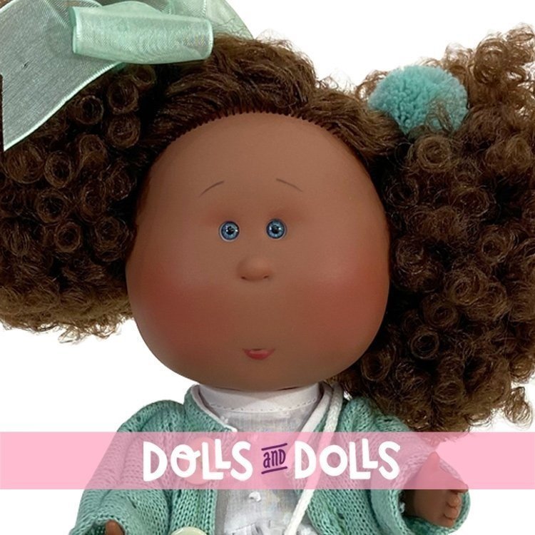 Nines d'Onil doll 30 cm - African-american Mia with curly hair in sea green outfit