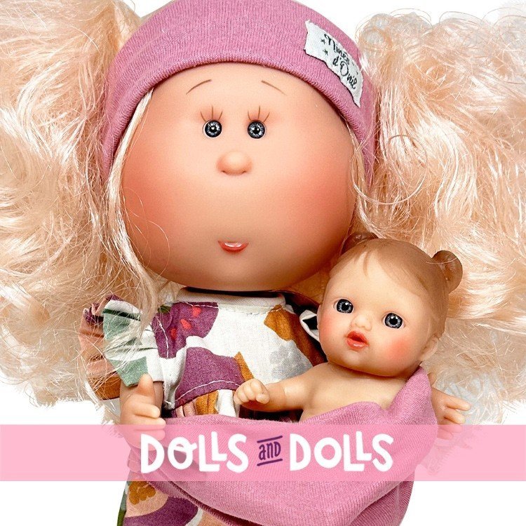 Nines d'Onil doll 30 cm - Mia mom with pink hair with nature print dress