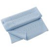 Compléments pour poupée Así - Couverture tricotée bleu clair