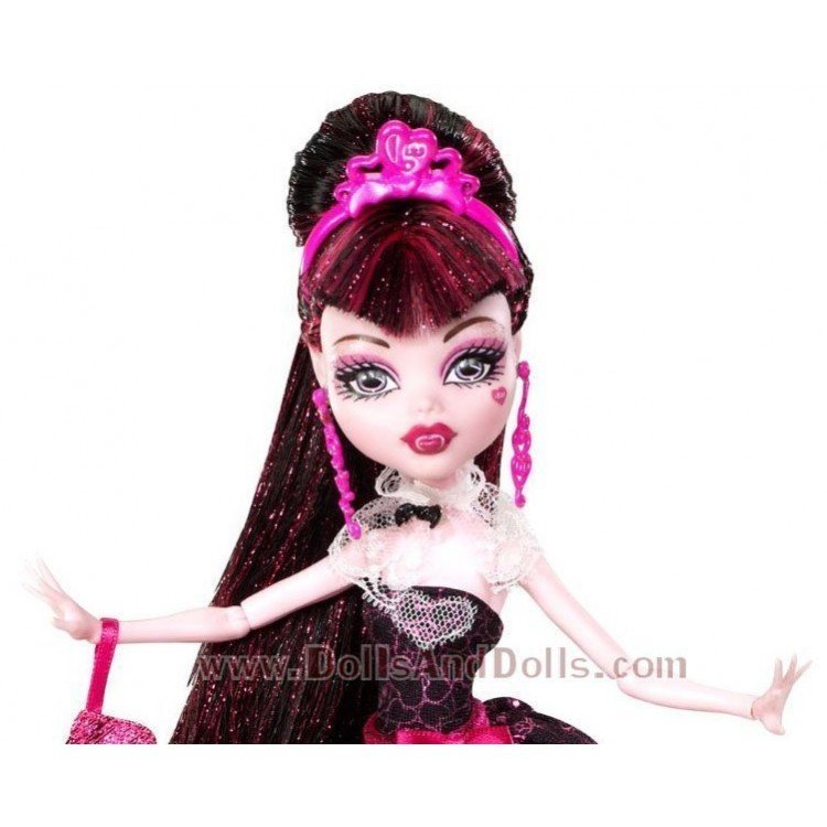 Draculaura MH Sweet 1600 (textes anglais)