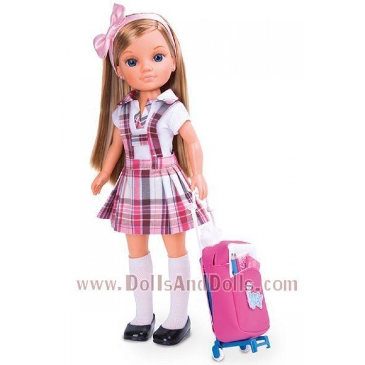 Nancy como tú en el cole - B