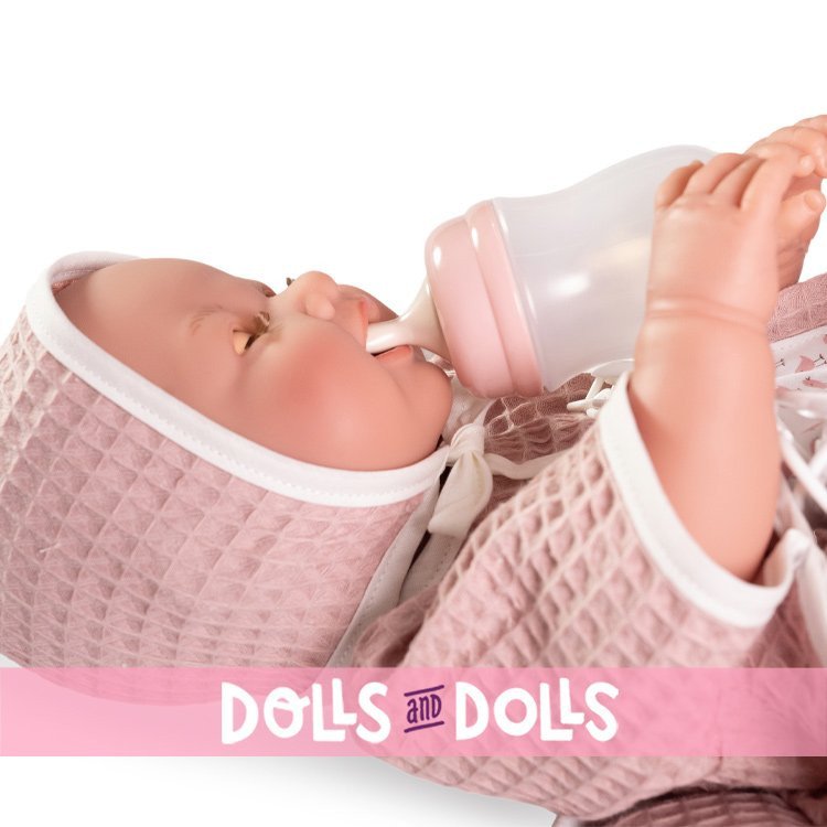 Poupée Antonio Juan 42 cm - Nouveau-né Mía fait pipi avec cape de bain et baignoire