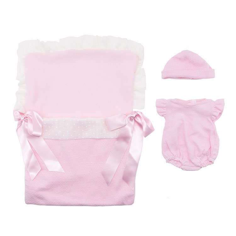 Tenue pour poupée Así - Body rose, chapeau et sac de couchage rose avec plumeti blanc pour poupée Maria 43 cm