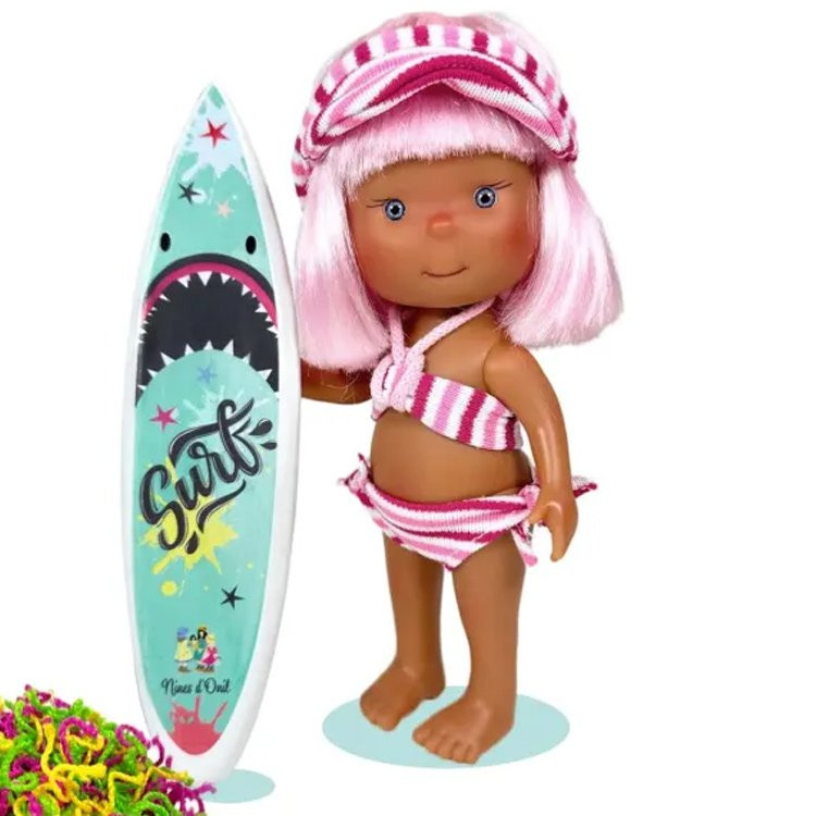 Poupée Nines d'Onil 23 cm - Little Pippa summer aux cheveux lisses roses avec une frange