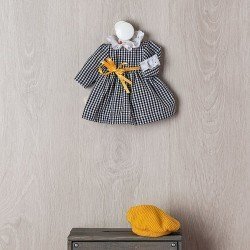 Tenue pour poupée Así 40 cm - Robe vichy noire avec béret tricoté de couleur jaune d'œuf pour poupée Sabrina