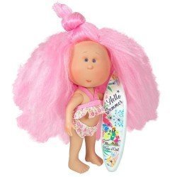 Poupée Nines d'Onil 30 cm - Mia summer avec des cheveux roses et un bikini