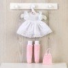 Outfit für Así-Puppe 40 cm - Weißes Kleid, Stulpen, Stoffstiefel und rosa Tasche für Sabrina-Puppe