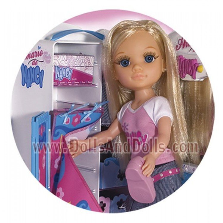 Nancys Kleiderschrank