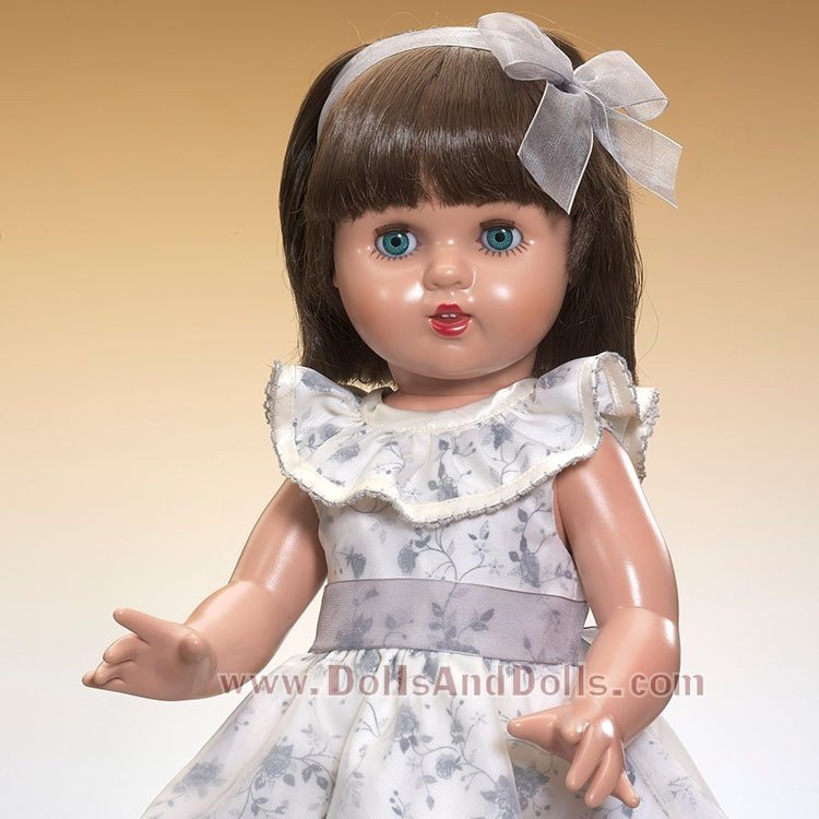 Mariquita Pérez Puppe 50 cm - Mit grauem bedrucktem Kleid