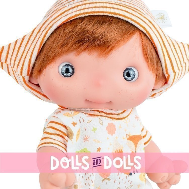 Marina & Pau Puppe 25 cm - Piu - Junge mit natürlich bedrucktem Kleid