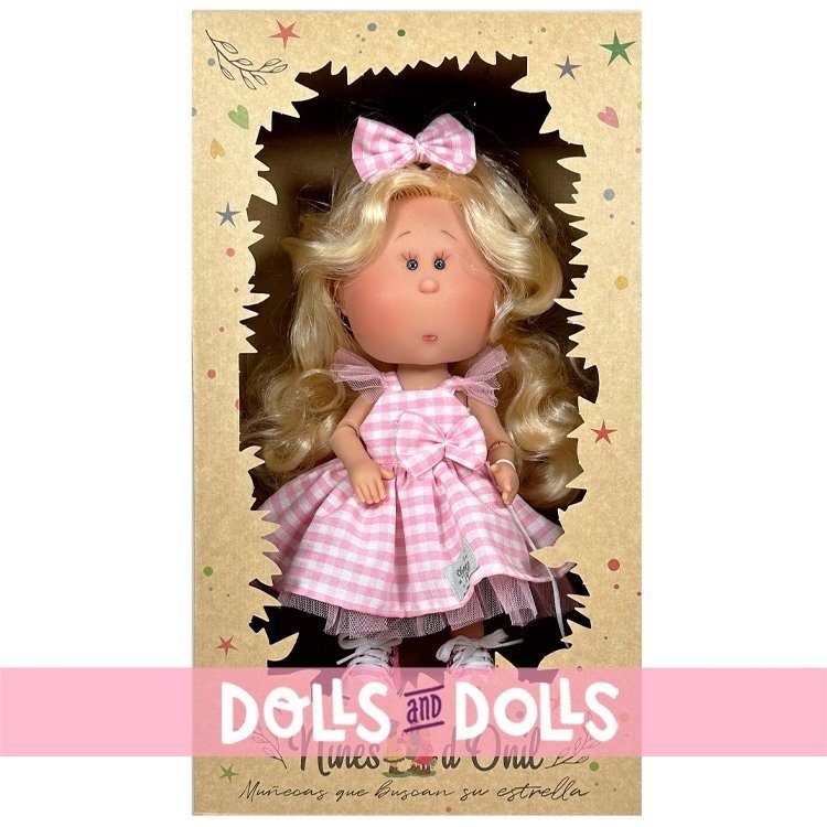 Nines d'Onil Puppe 30 cm - GELENKTE Mia - blond mit rosa kariertem Kleid und Maskottchen