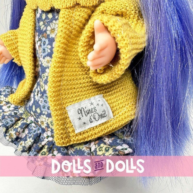 Nines d'Onil Puppe 30 cm - Blauhaarige Mia mit gelbem Outfit