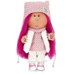 Nines d'Onil Puppe 30 cm - Mia mit fuchsiafarbenen Haaren und Winteroutfit