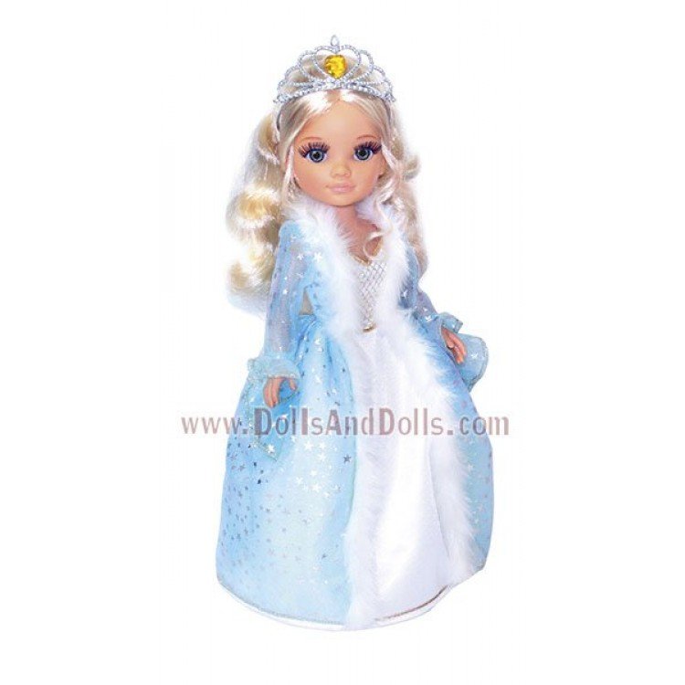 Nancy three wishes - Costumes