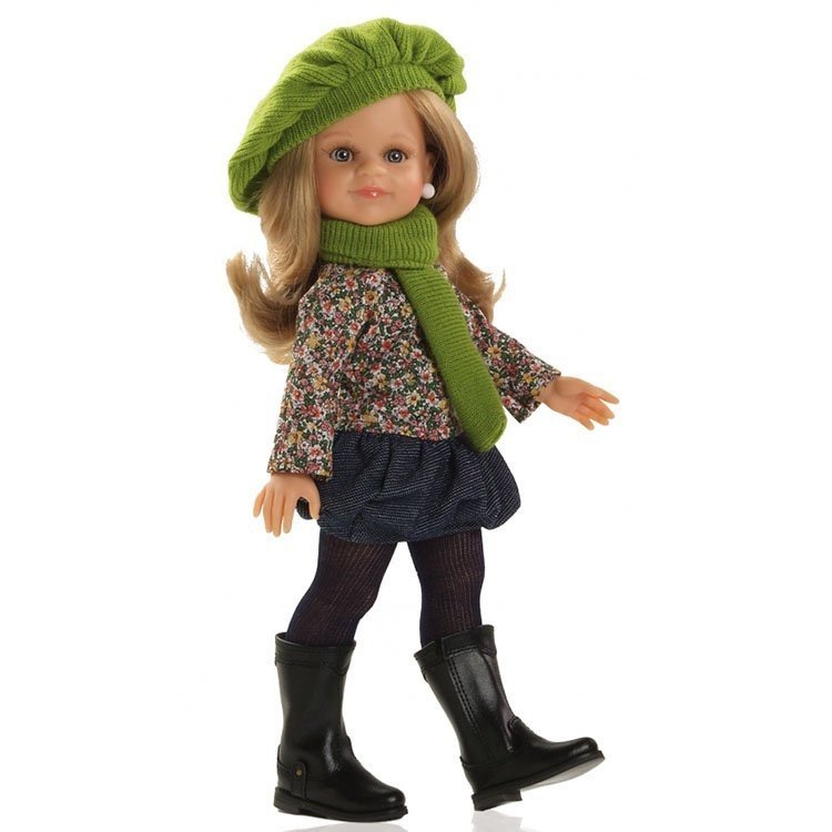 Bambola Paola Reina 32 cm - Las Amigas - Claire inverno con cappello verde