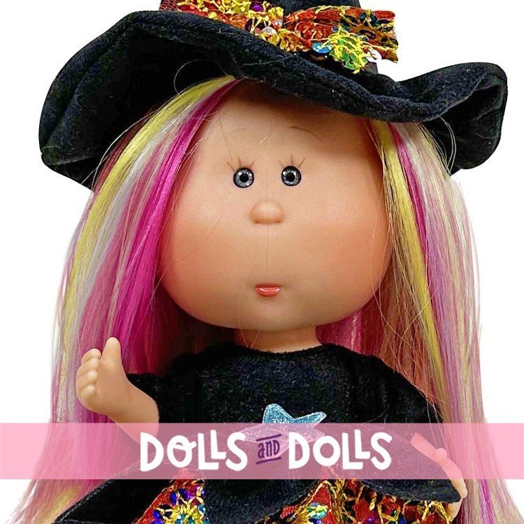 Bambola Nines d'Onil 23 cm - Little Mia Halloween con capelli lisci multicolore (Strega)