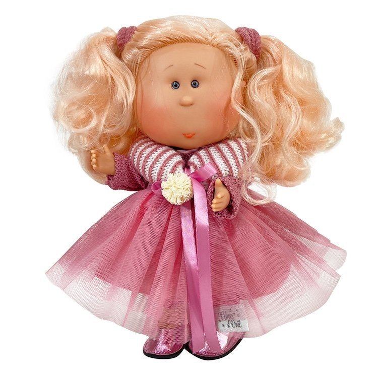 Bambola Nines d'Onil 30 cm - Mia con capelli rosa in abito rosa antico e scialle